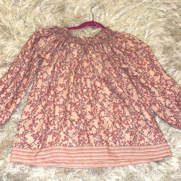 Max Studio brand new Light pink floral flowy ribbed neck blouse - Picture 4 of 4